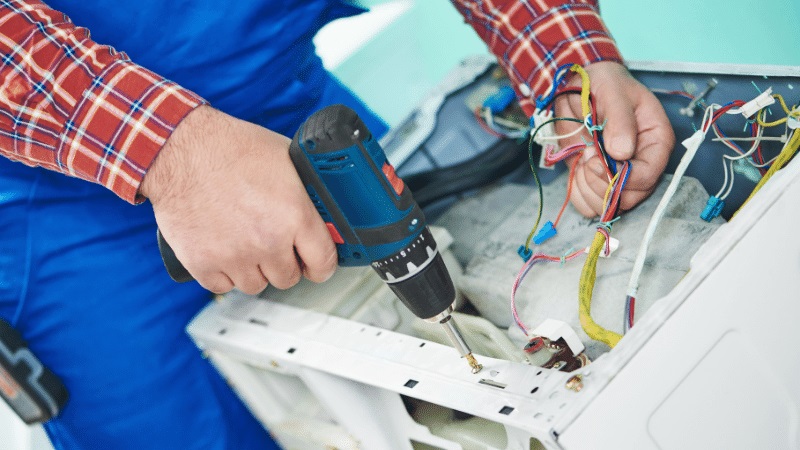 Saruhanlı İmmergas İmmergas çamaşır makinesi kart tamiri – Su almama arızası orijinal parça ile giderildi. - Teknik servis örneği